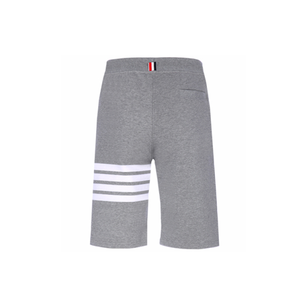 THOM BROWNE ·