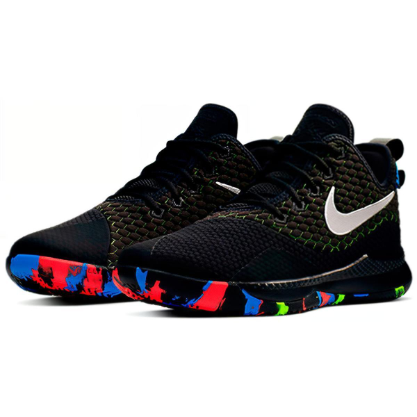 Nike Witness 3