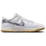 Nike Dunk "Washed Denim"