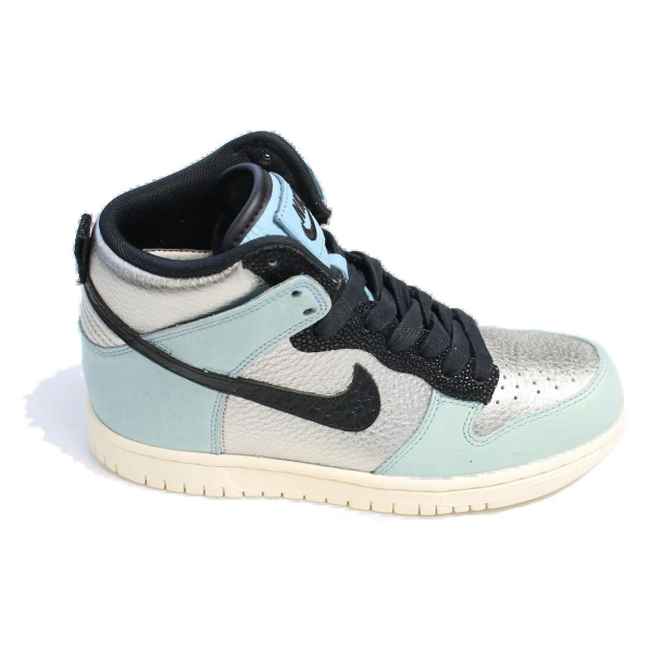 Nike Dunk High LX