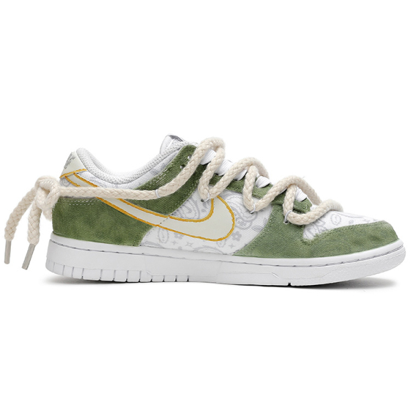 【 】 Nike Dunk Low ess vlad