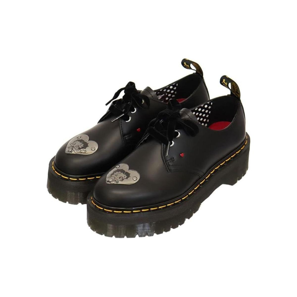 Betty x Dr.Martens