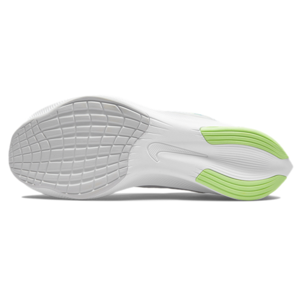 Nike Zoom Fly 4