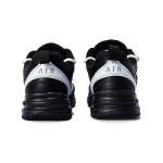 【 】 Nike Air Monarch 4