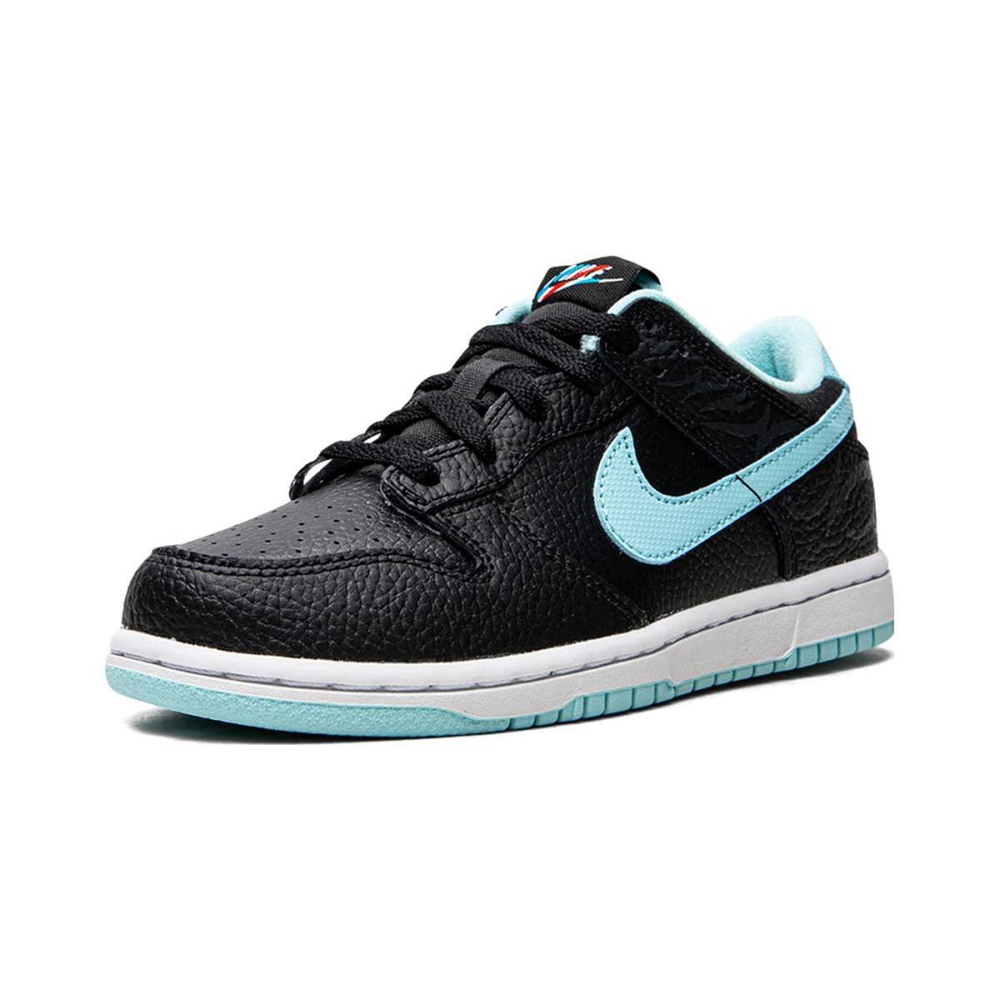 Nike Dunk Low SE "Barber Shop"