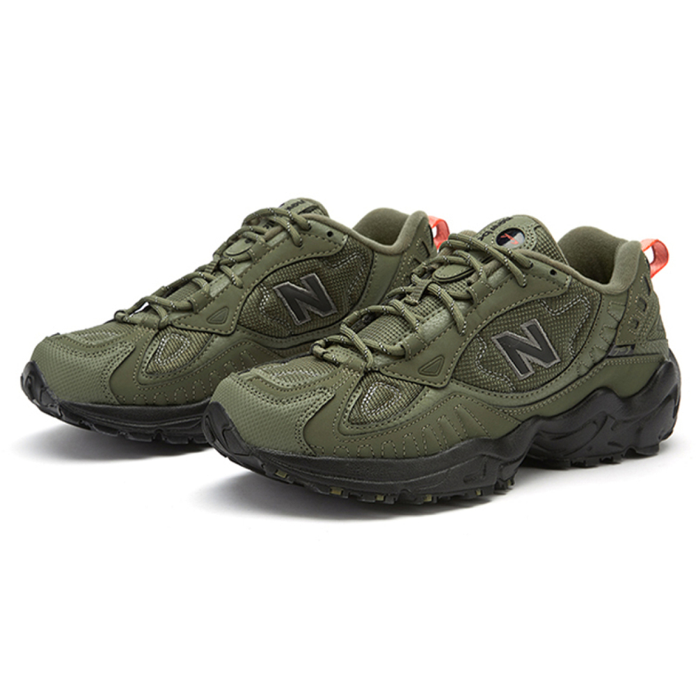 New Balance NB 703