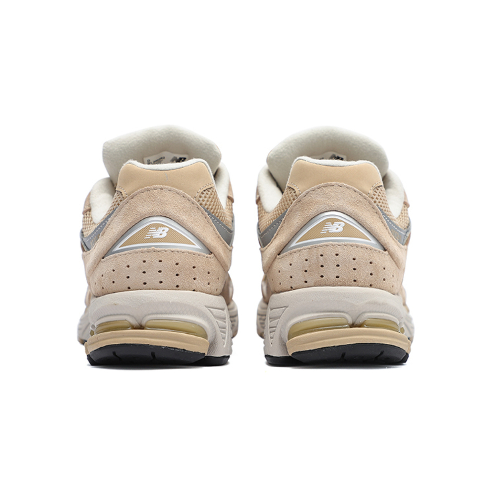 New Balance NB 2002R
