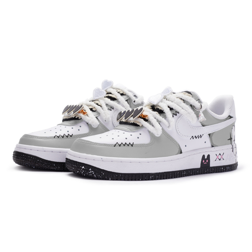 【 】 Nike Air Force 1