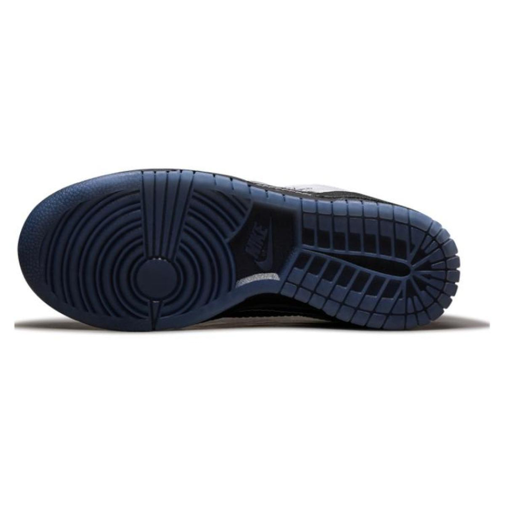 Nike Dunk Disrupt 2 CNY years of dragon