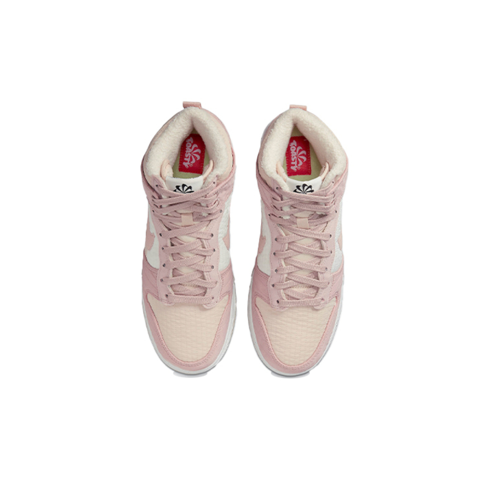 Nike Dunk High LX NN
