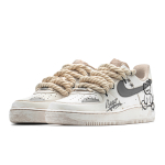 【 】 Nike Air Force 1