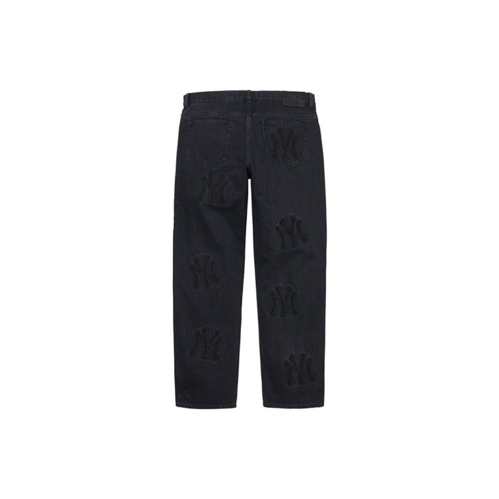 Supreme FW21 Week 2 x New York Yankees Regular Jean Logo