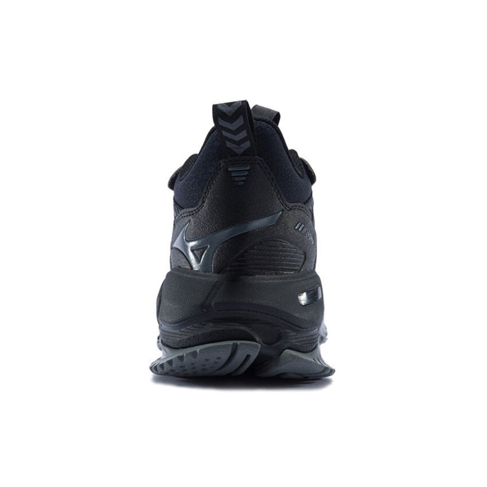Mizuno GM EC
