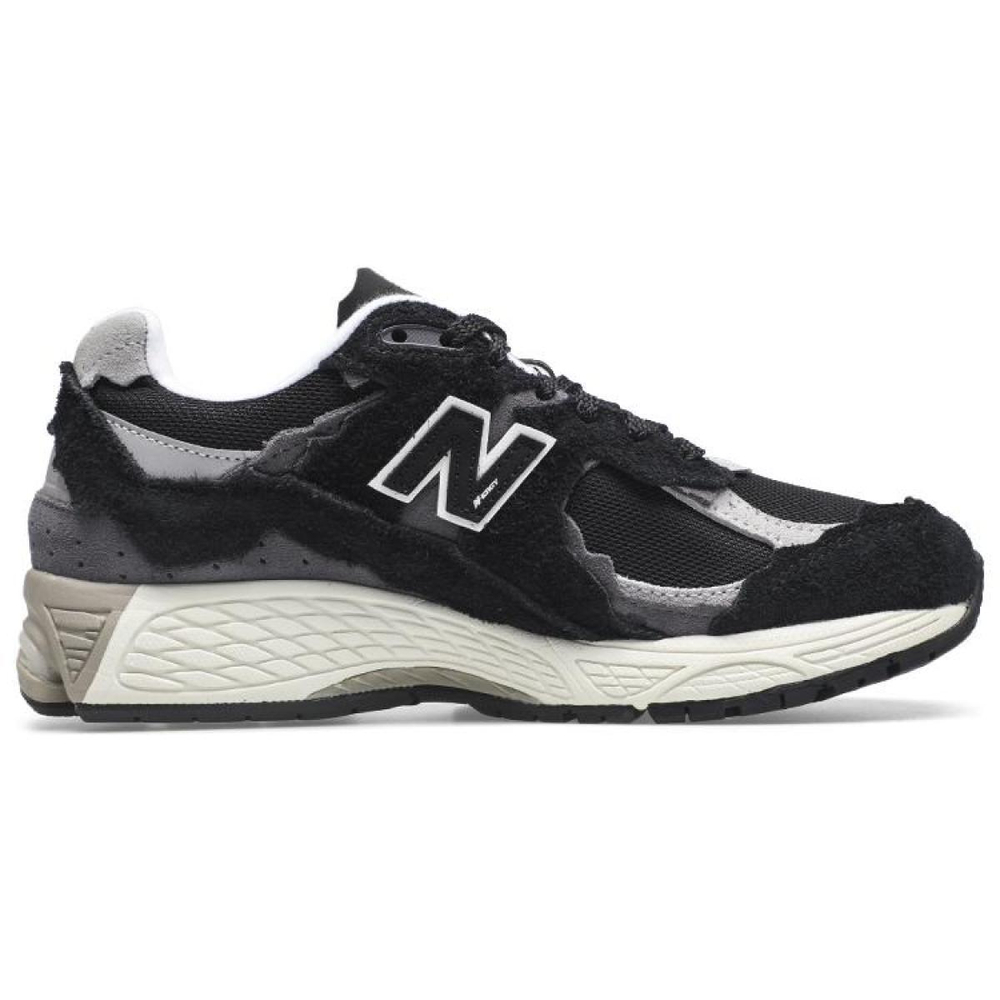 New Balance NB 2002R
