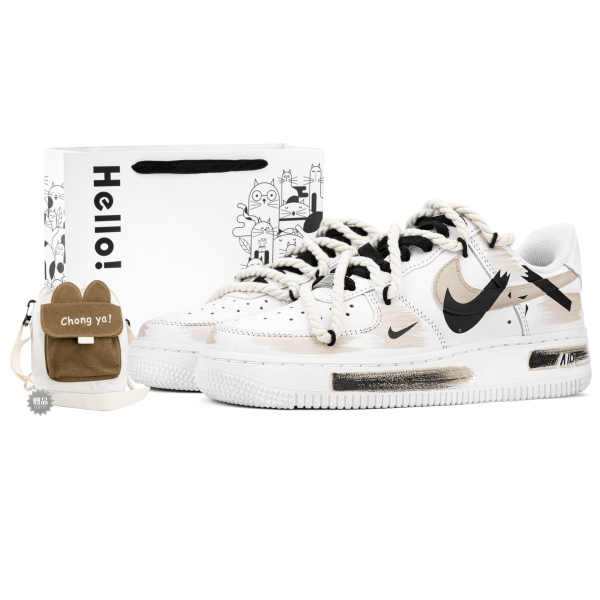 【 】 Nike Air Force 1