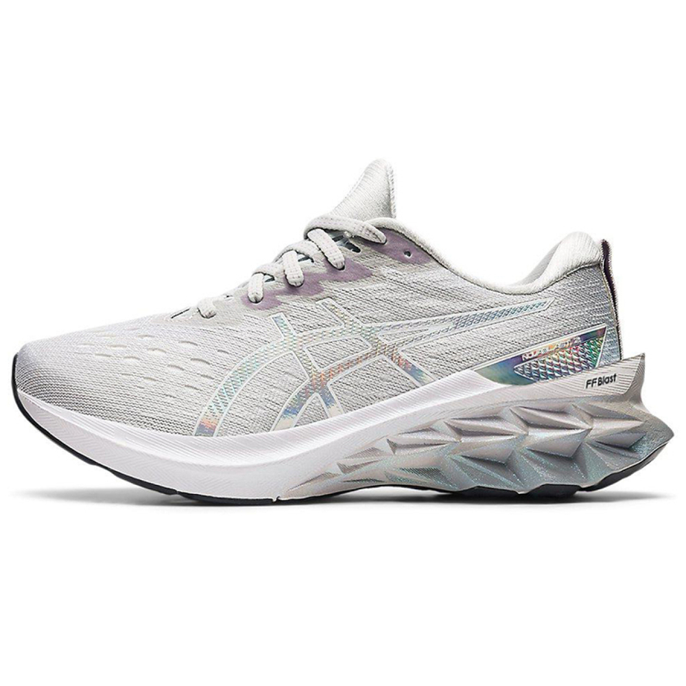 Asics Novablast 2