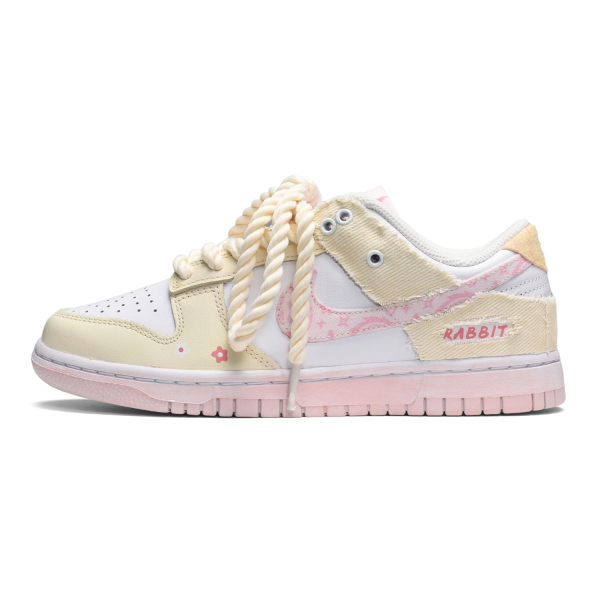 【 】 Nike Dunk "Pink Paisey"