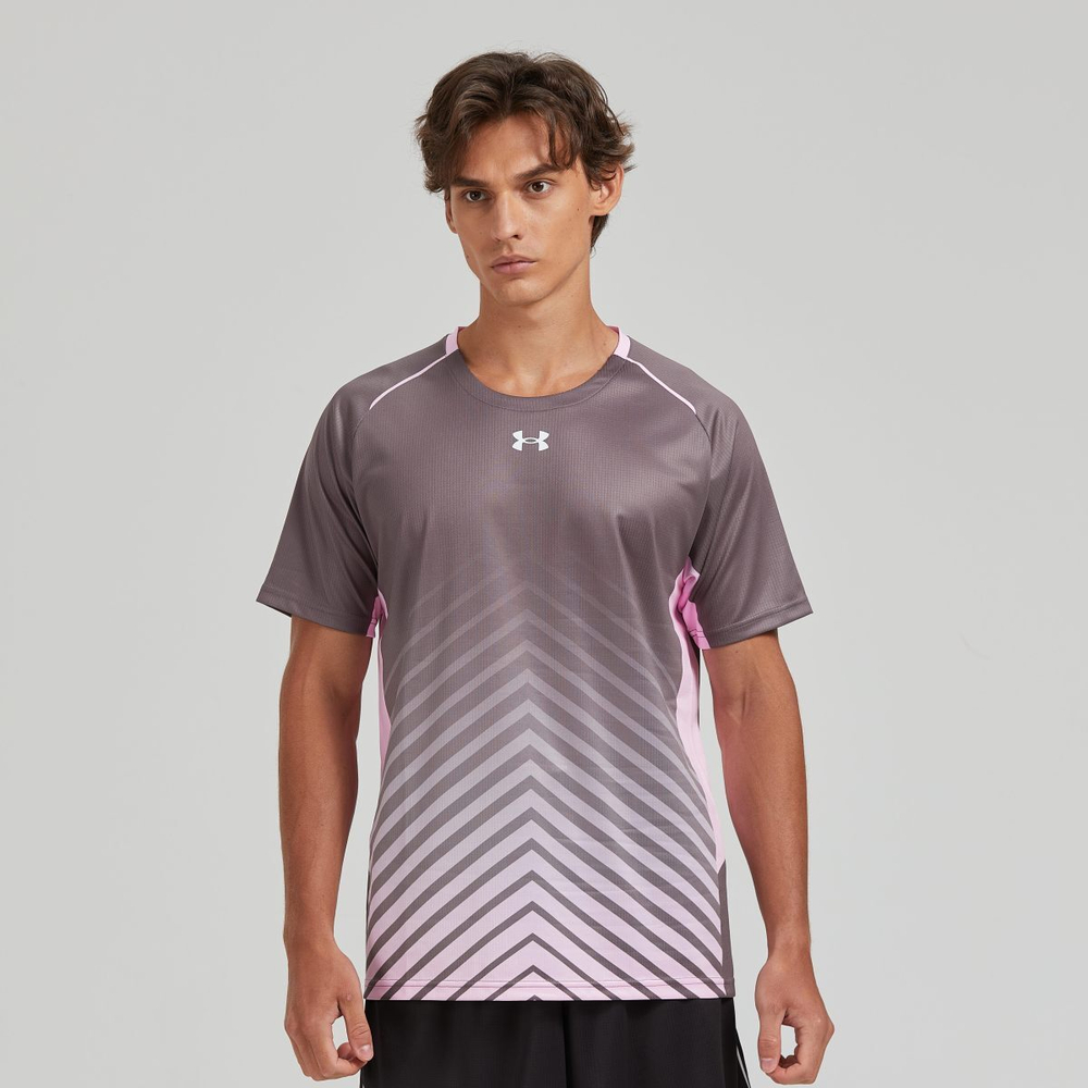 Under Armour Logo T