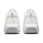 Nike Air Max INTRLK Logo