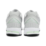 New Balance NB 2002R