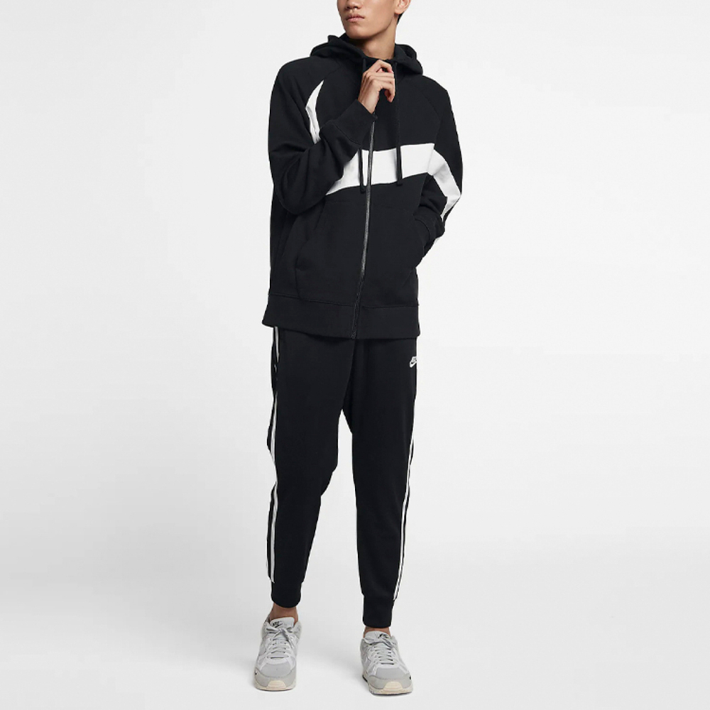 Nike Big Swoosh