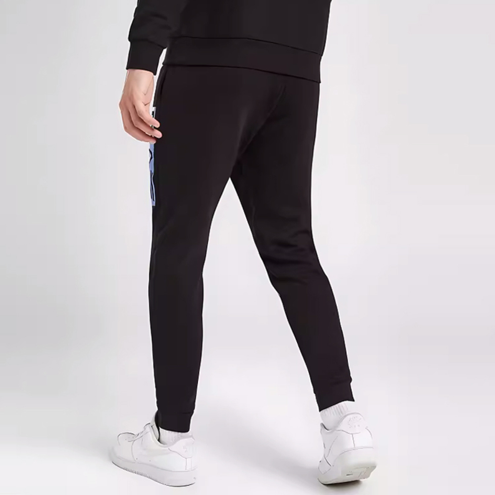 EMPORIO ARMANI EA7 FW23 Logo