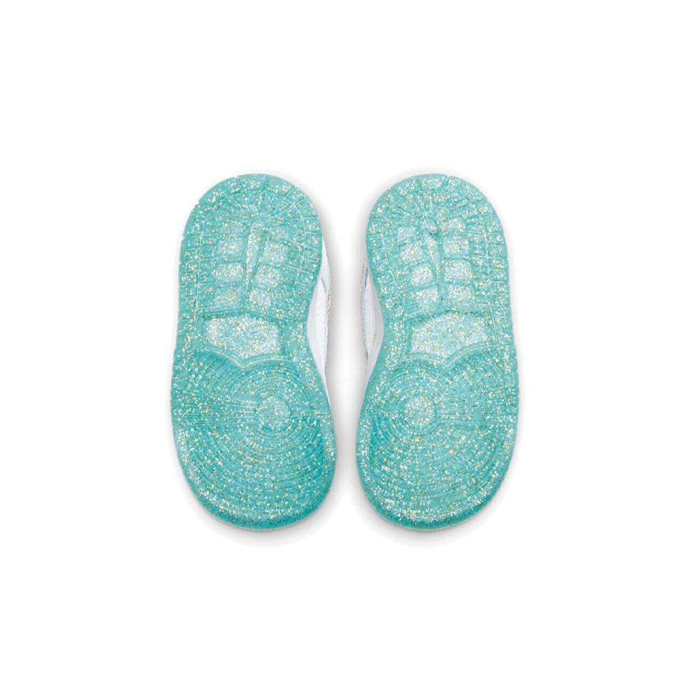 Nike Dunk SB Pro QS "Holiday Special"