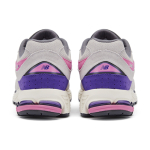 New Balance NB 2002R
