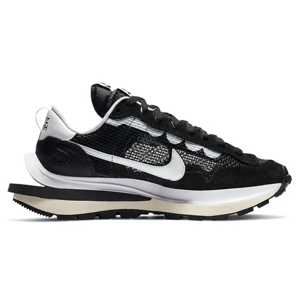 Sacai x Nike VaporWaffle black and white