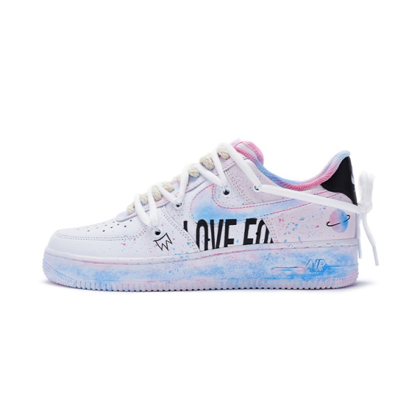 【 】 Nike Air Force 1 Low 07 CS