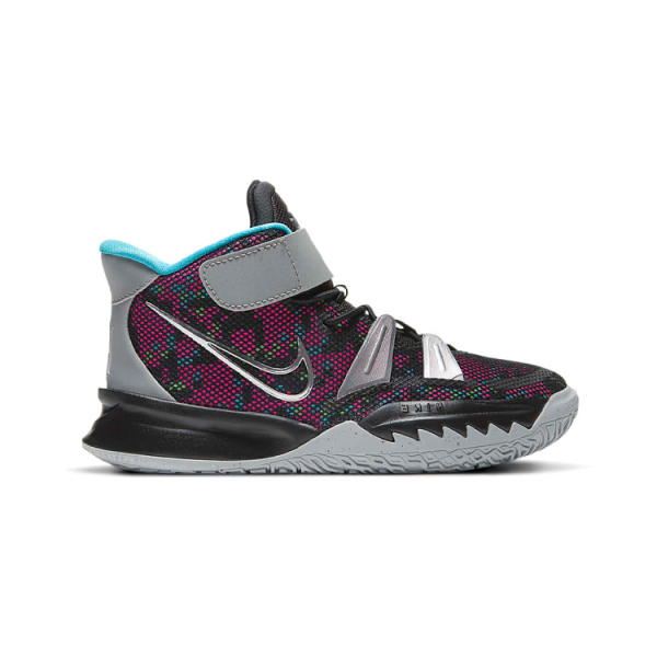 Nike Kyrie 7