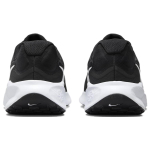 Nike REVOLUTION 7