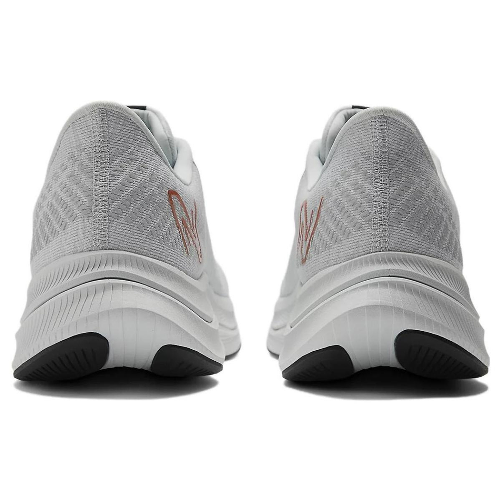 New Balance FuelCell Propel v4 NB