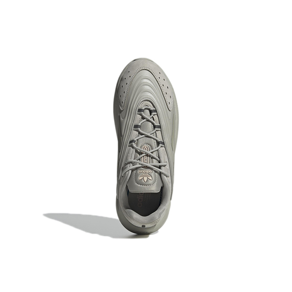Adidas originals Ozelia foundation
