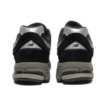 New Balance NB 2002R
