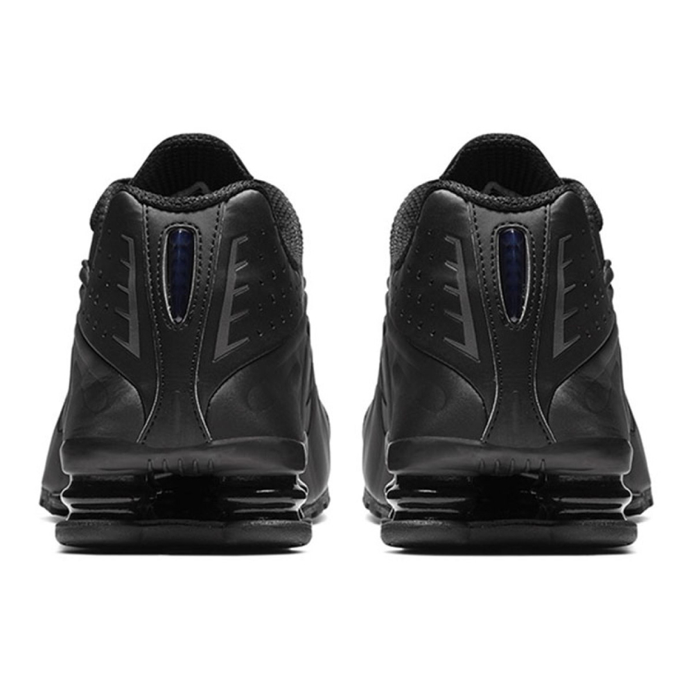 Nike Shox R4