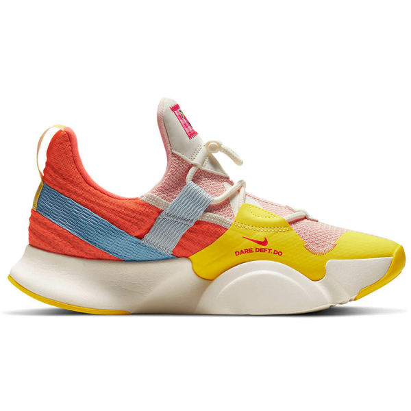 Nike SuperRep Groove