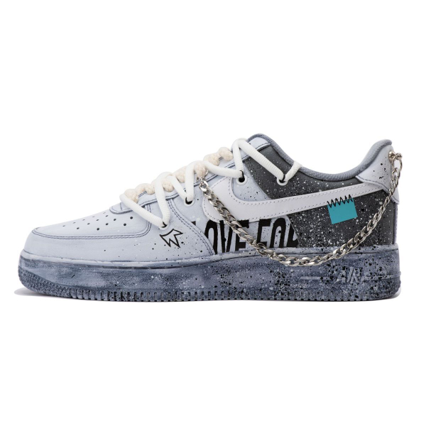 【 】 Nike Air Force 1 07 CS