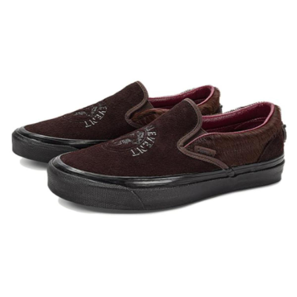 Randomevent x Vans slip-on