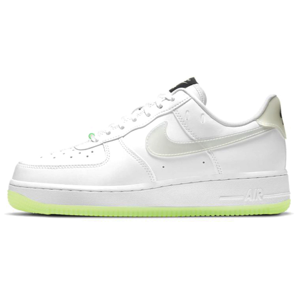 Nike Air Force 1 have a nike day