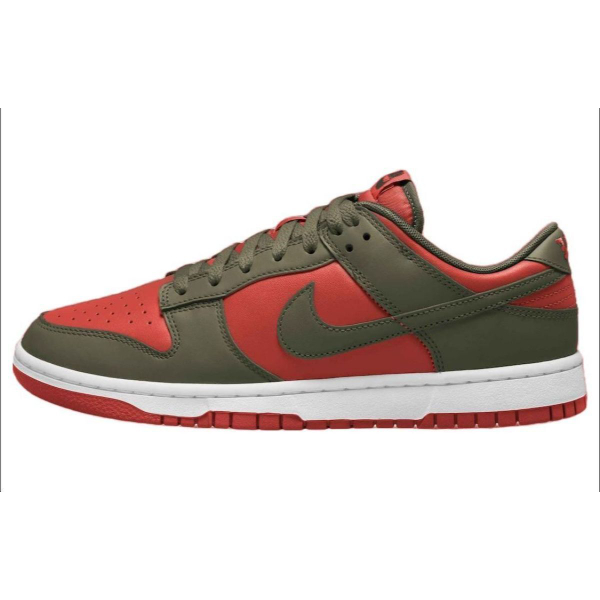 Nike Dunk "Mystic Red"