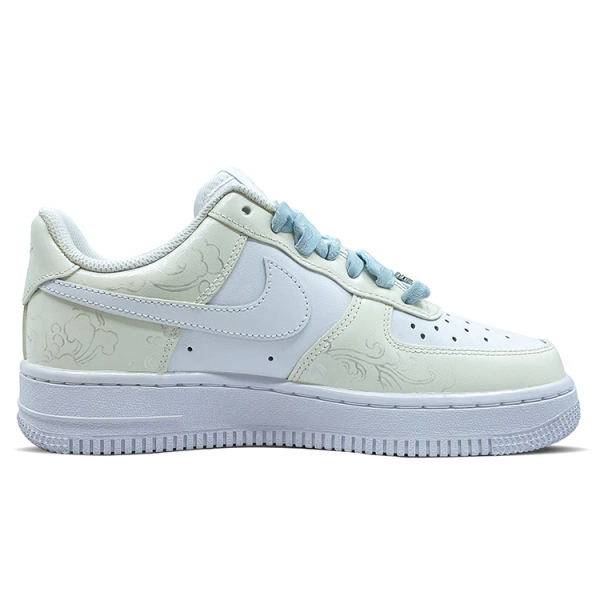 【 】 Nike Air Force 1