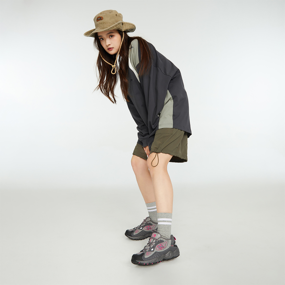 New Balance NB 703 B