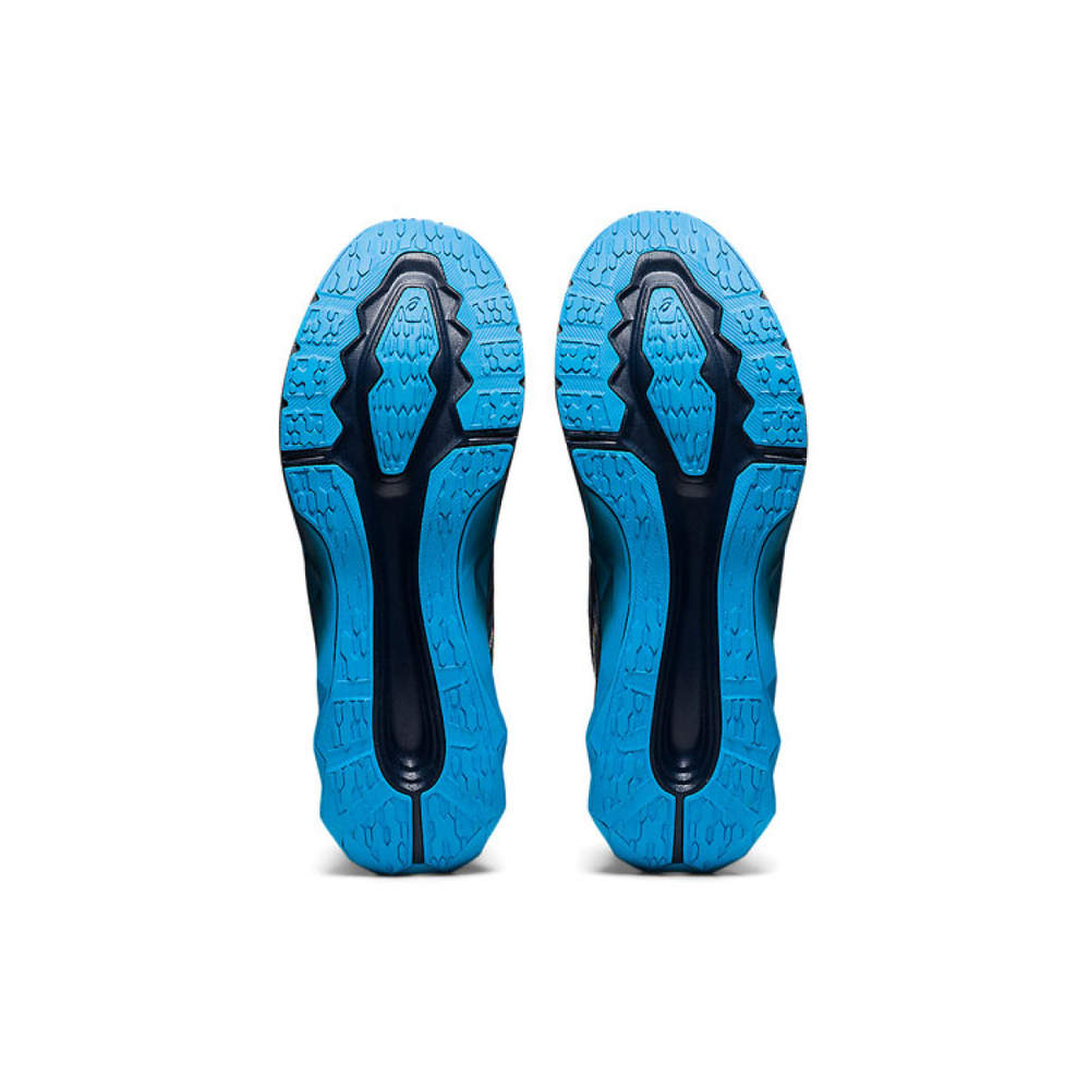 Asics Novablast