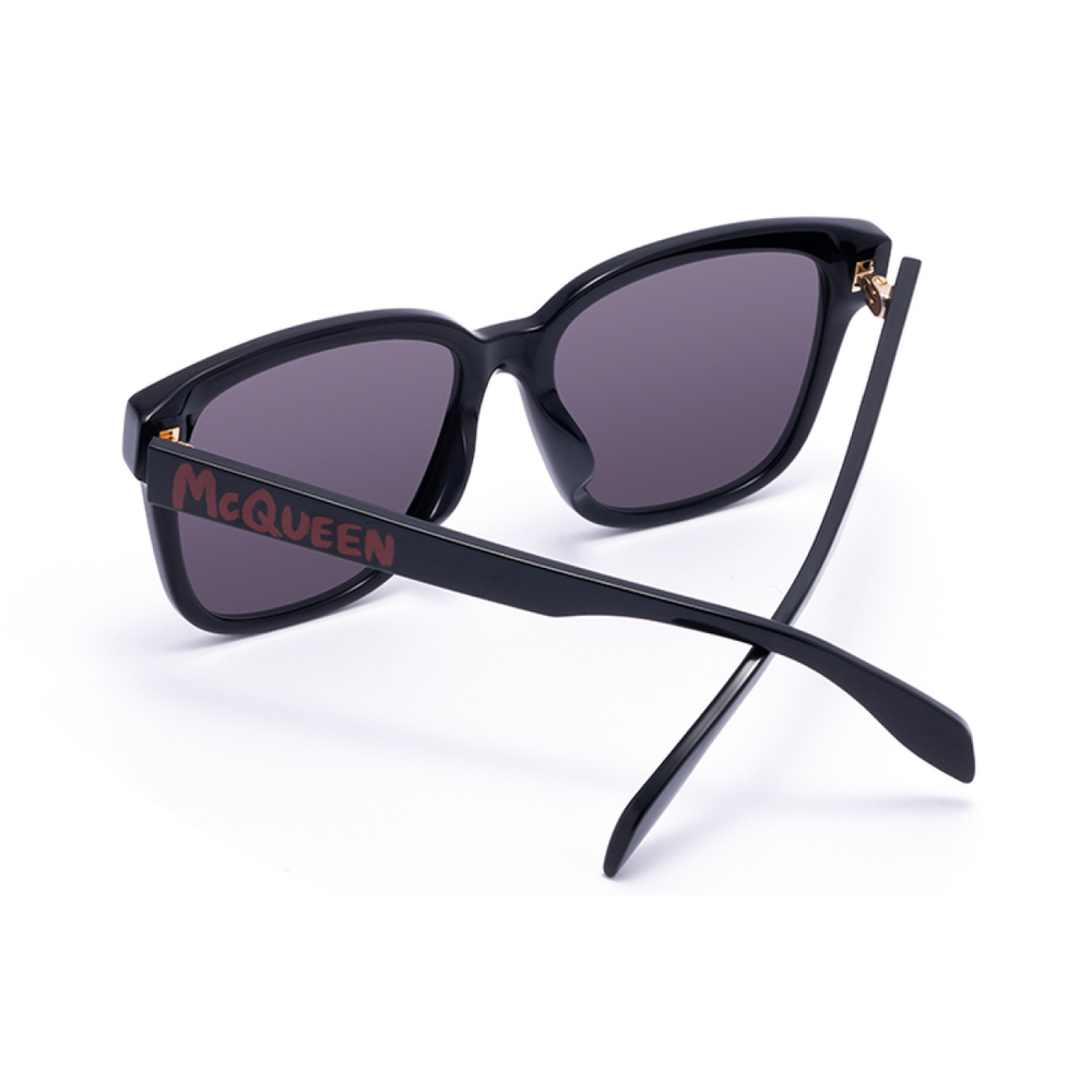 Alexander McQueen logo