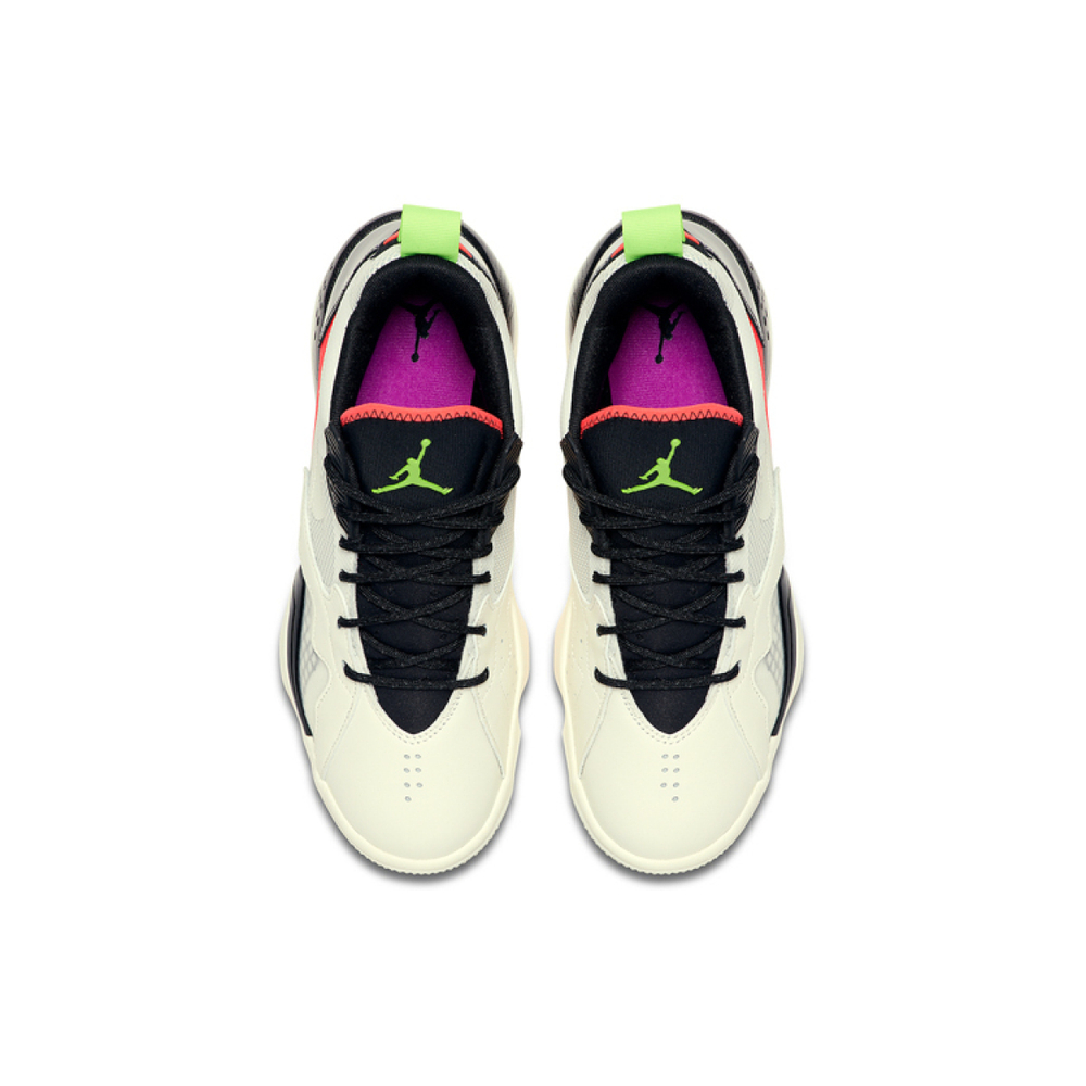 Jordan Zoom 92