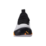 Nike LeBron 16