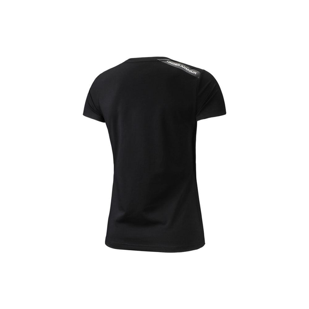 Under Armour logo T