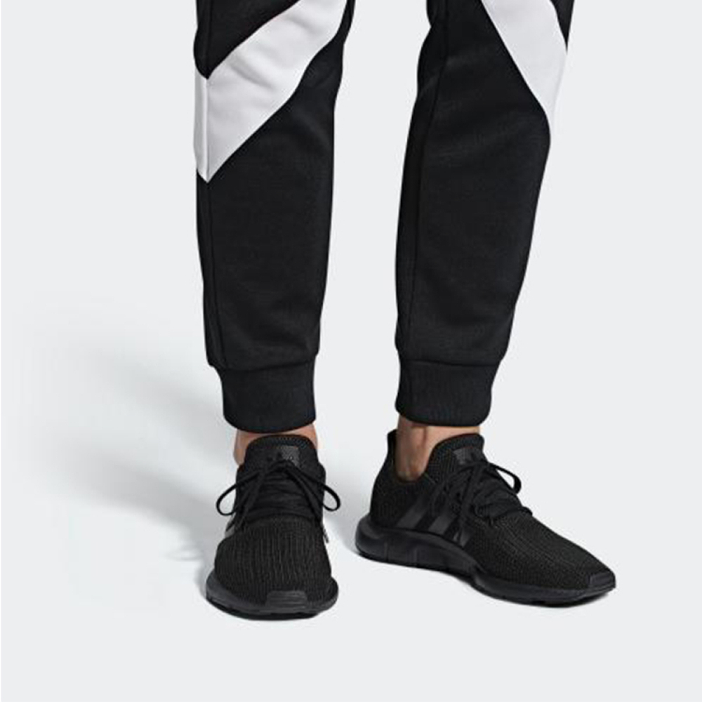 Adidas originals Swift Run
