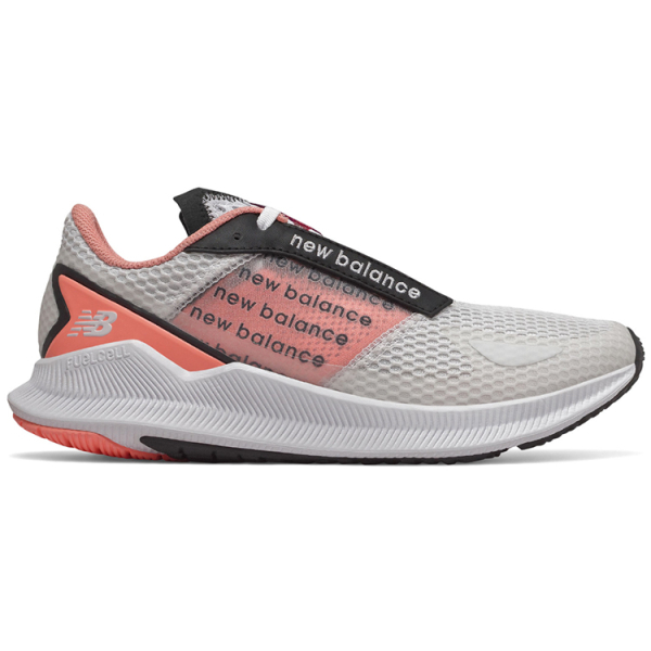 New Balance NB Striker v2